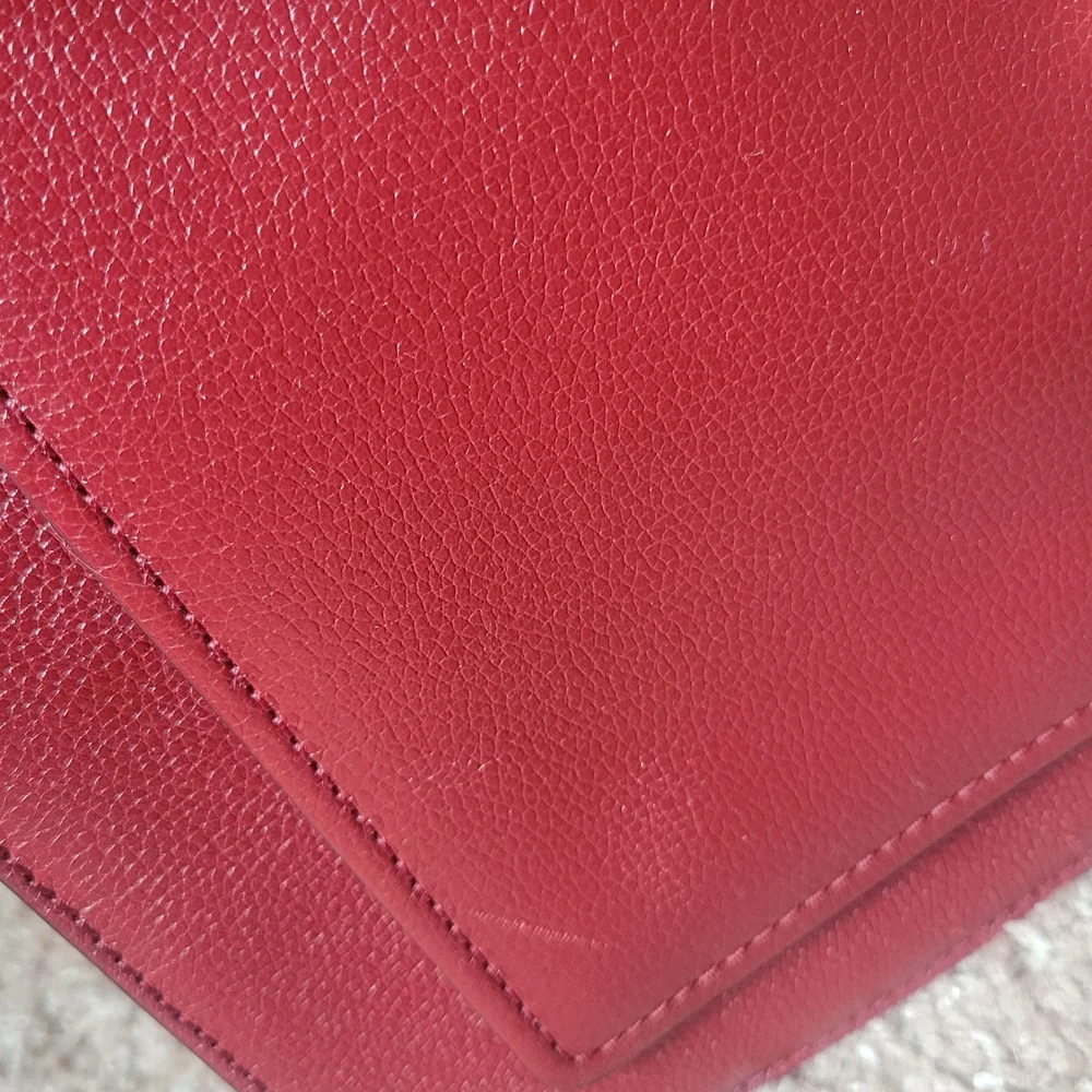 Kate Spade elegant burgundy and purple handbag